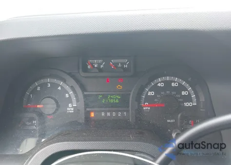 2013 Ford E-350 Super Duty Xl из США, поврежденный, VIN 1FBNE3BL9DDA52651